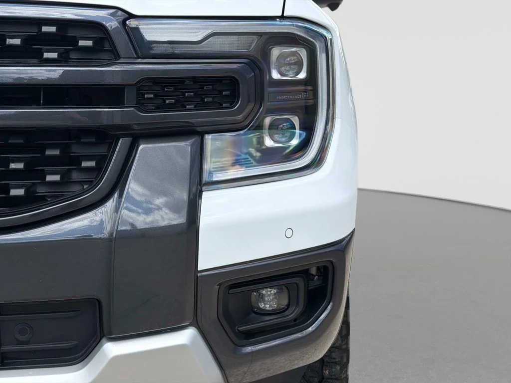 Used 2024 White Ford Lariat image 11