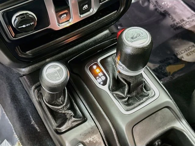Used 2019 Yellow Jeep Sport S image 16
