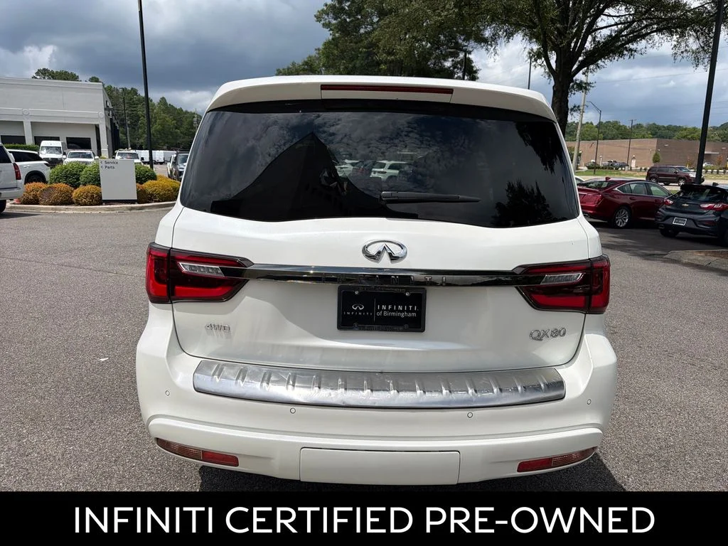 Certified Used 2024 Moonstone White INFINITI Sensory image 11