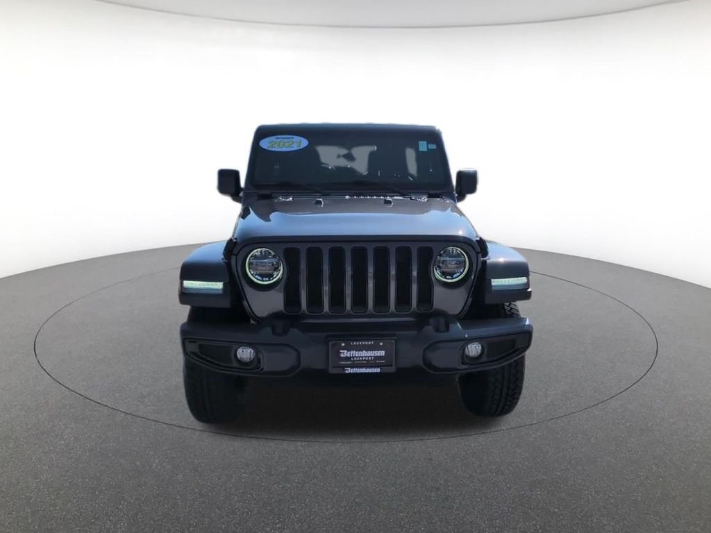 Certified Used 2021 Gray Jeep Unlimited Sahara Altitude image 15