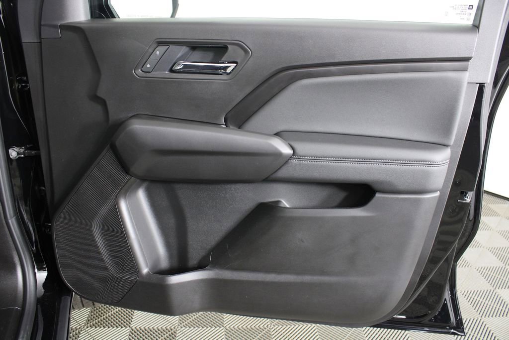2026 Chevrolet Colorado LT - Photo 8