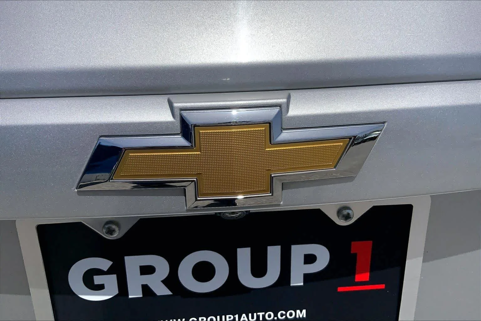 Used 2017 Silver Ice Metallic Chevrolet LT image 31