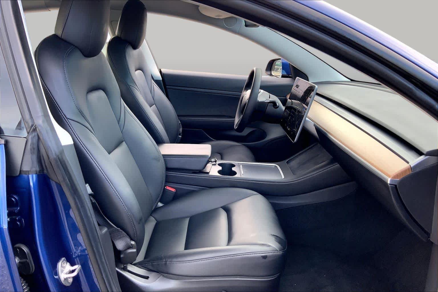 Pre-Owned 2021 Tesla Model 3 Standard Range Plus