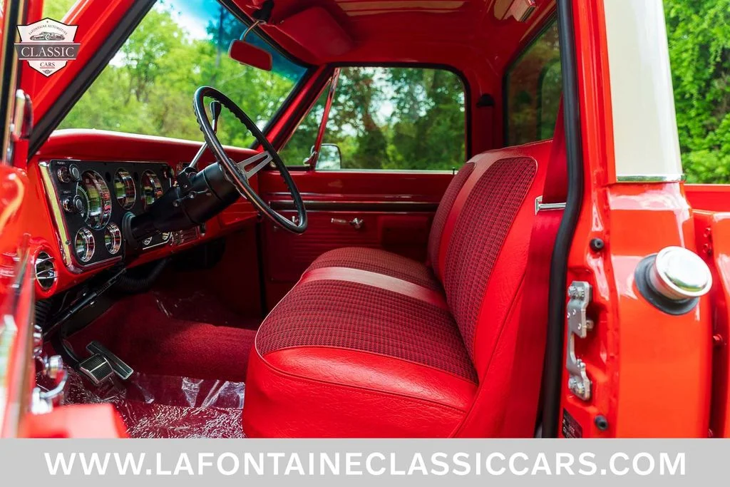 Used 1968 Orange Chevrolet  image 75
