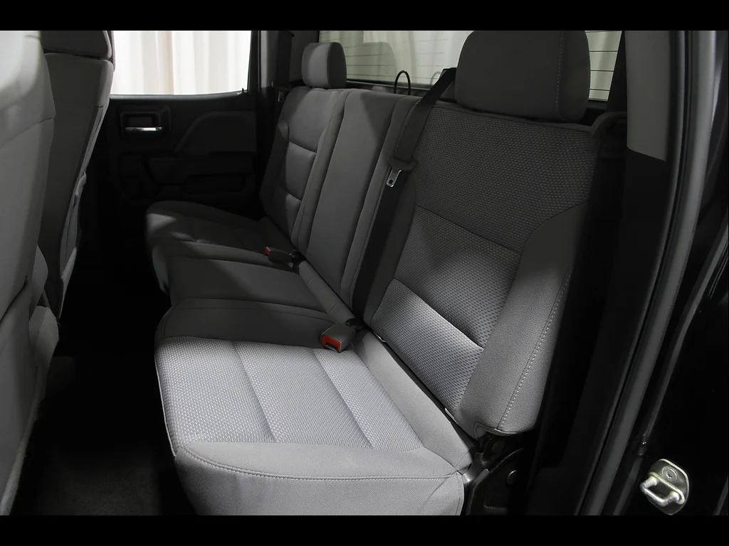Used 2018 Black Chevrolet Custom image 18