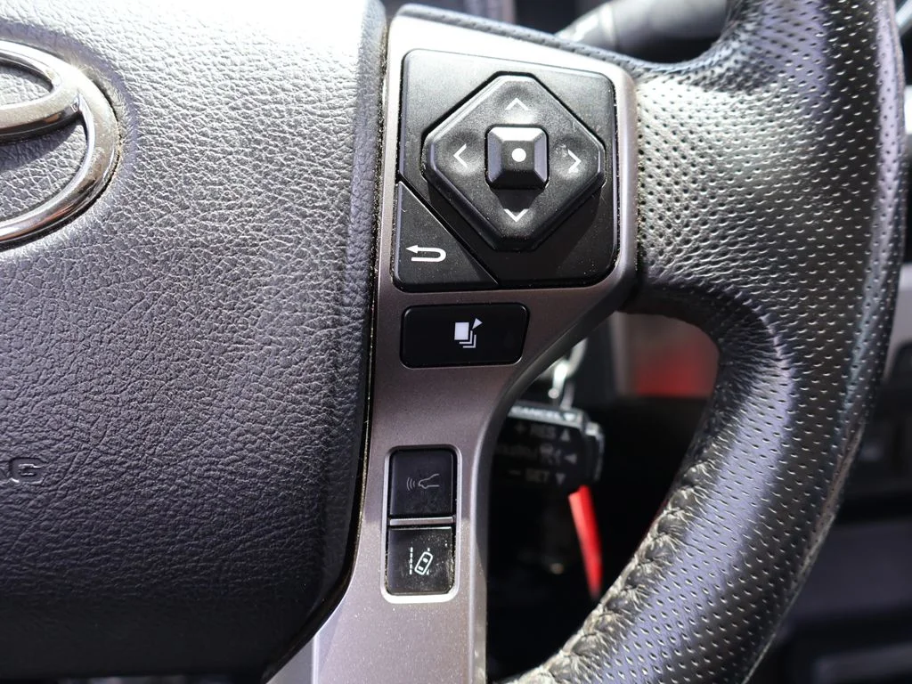 Used 2022 Red Toyota SR5 image 35