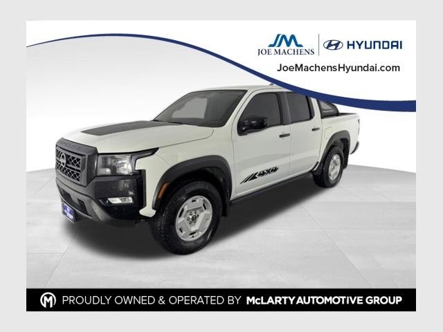 2024 Nissan Frontier SV Crew Cab 4X4 SWB's photo
