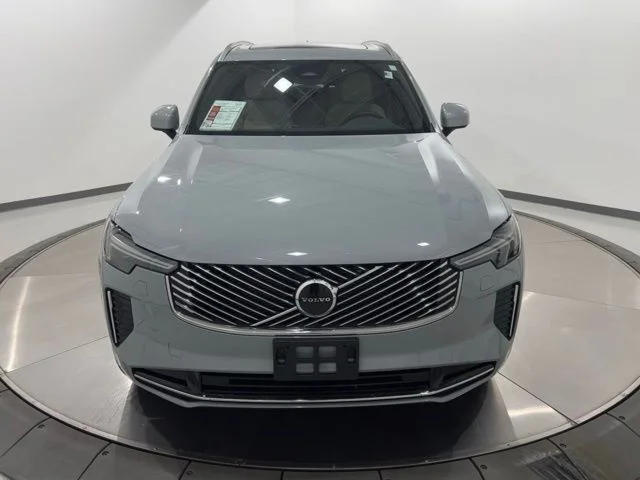 2026 Volvo XC90 Core - Photo 8
