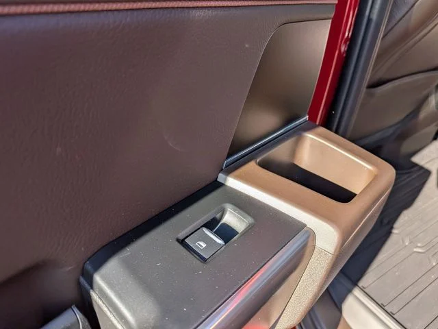 Used 2025 Red Ford King Ranch image 28