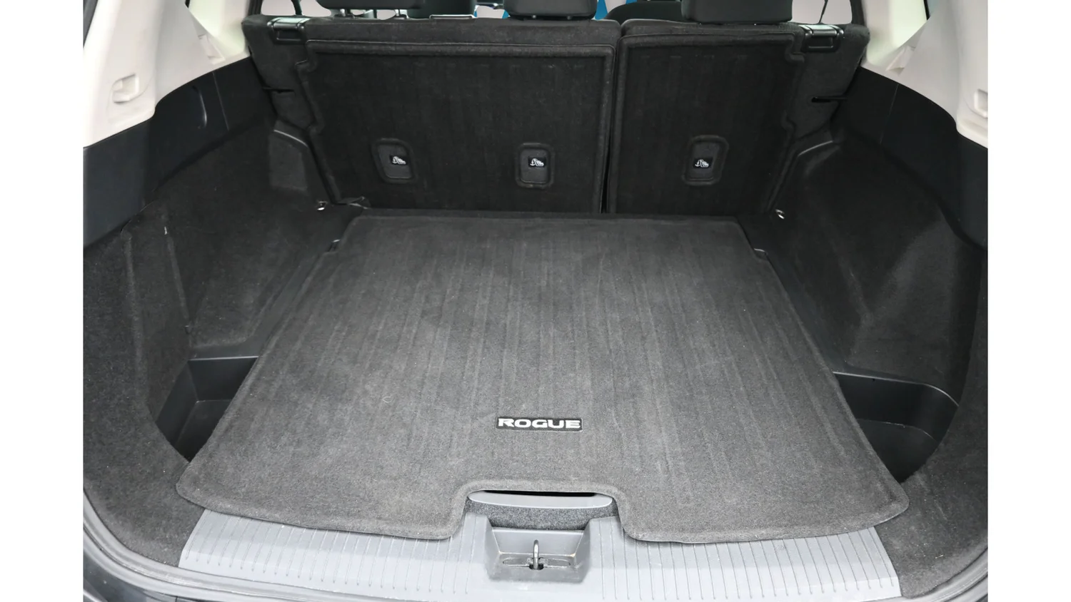 Used 2025 Black Nissan SV image 26