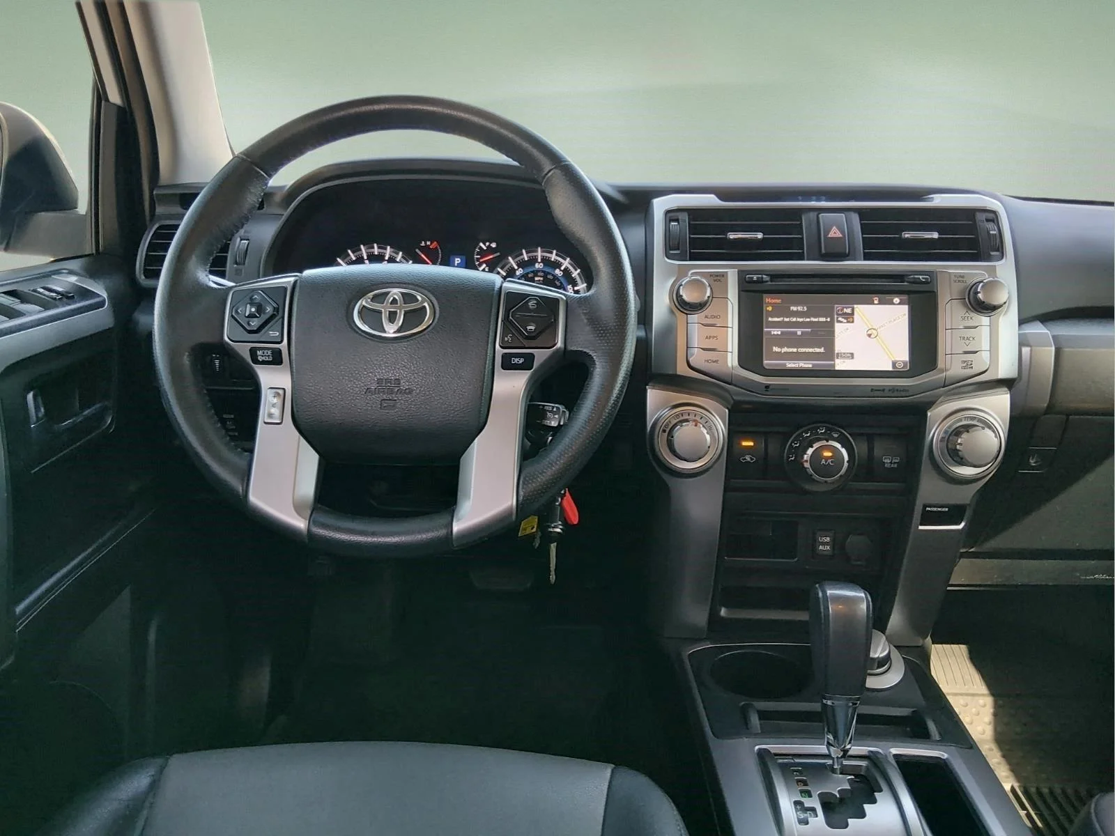 Used 2019 Super White Toyota SR5 Premium image 16