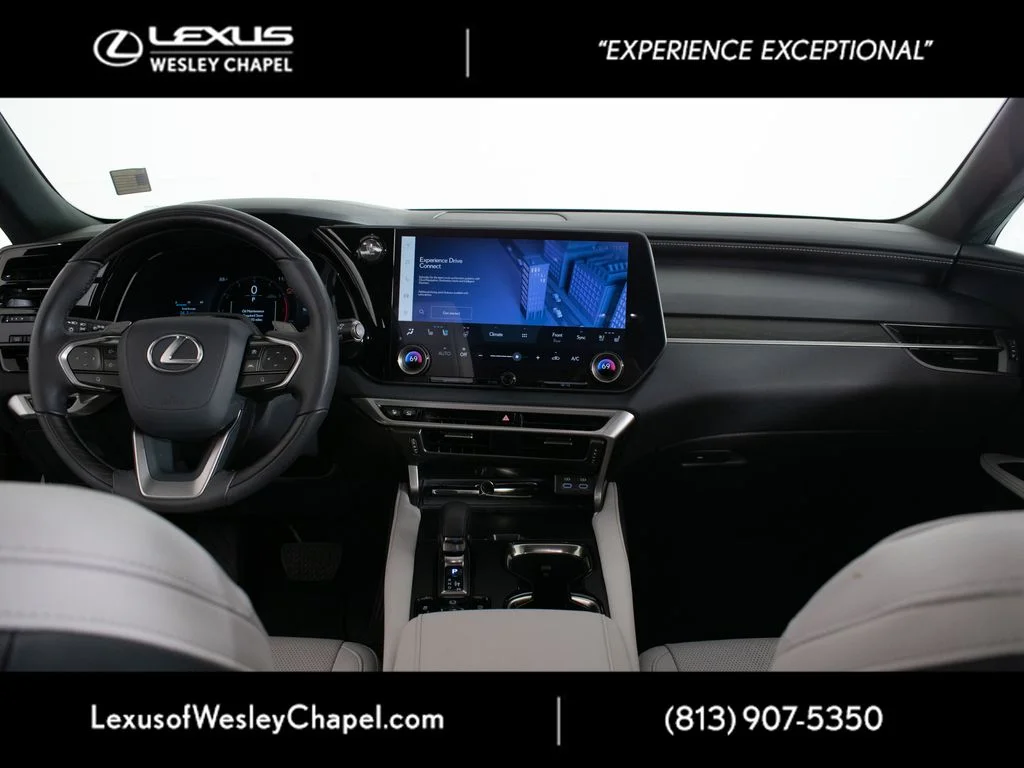 Used 2025 Black Lexus 350 Premium Plus image 16