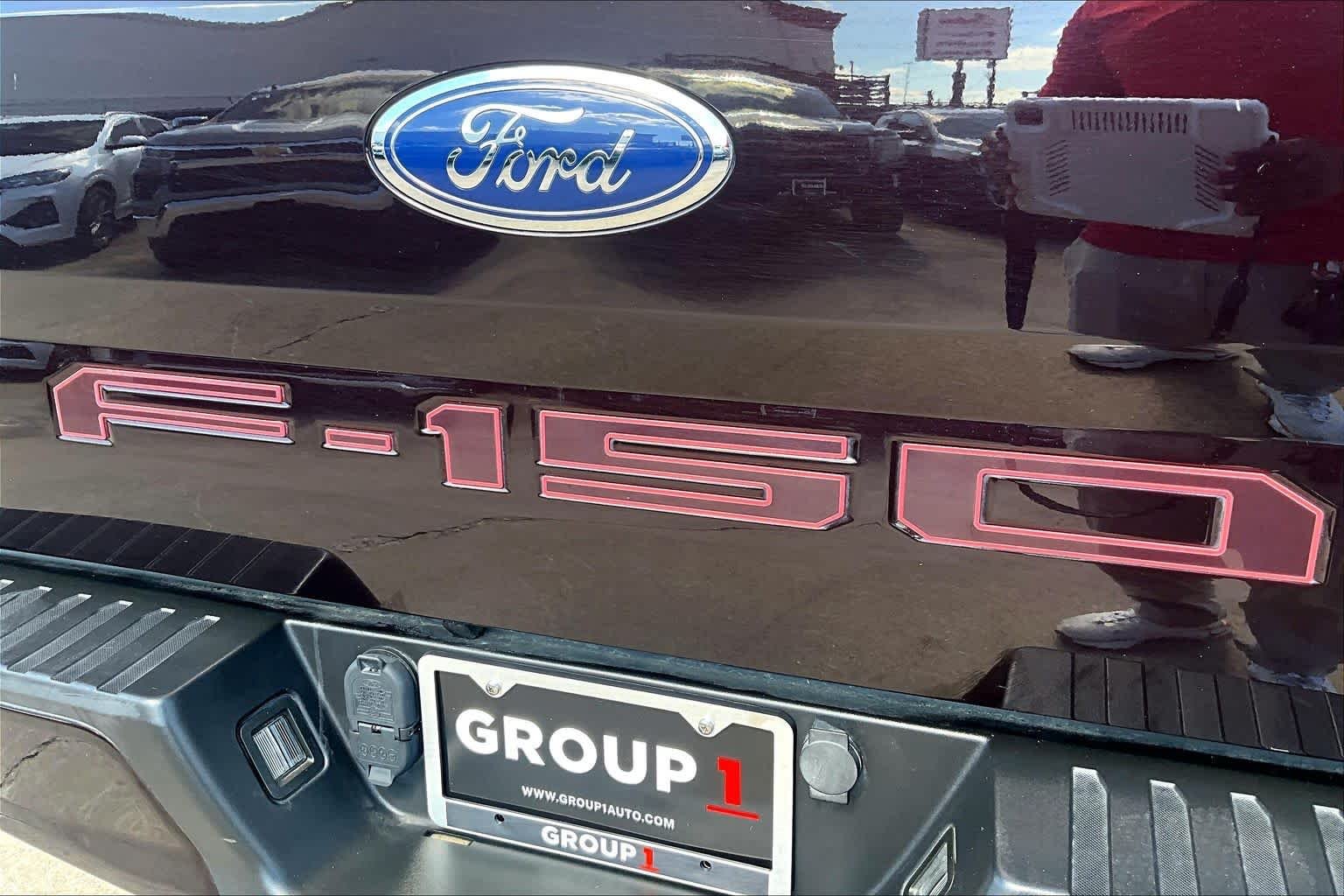 Used 2019 Magma Red Ford LARIAT image 10