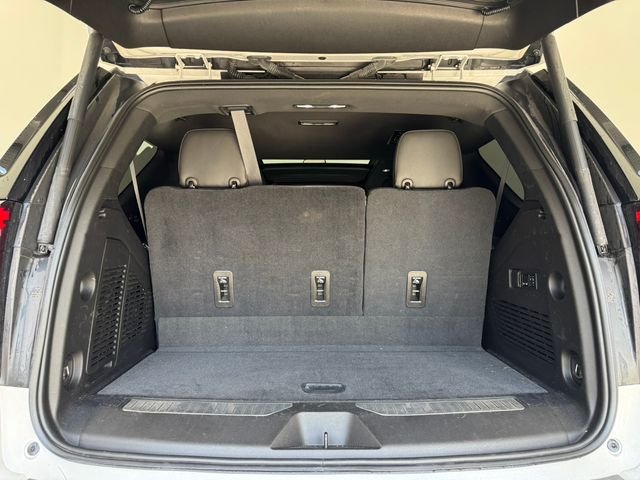 Used 2021 White Frost Tricoat GMC Denali image 8