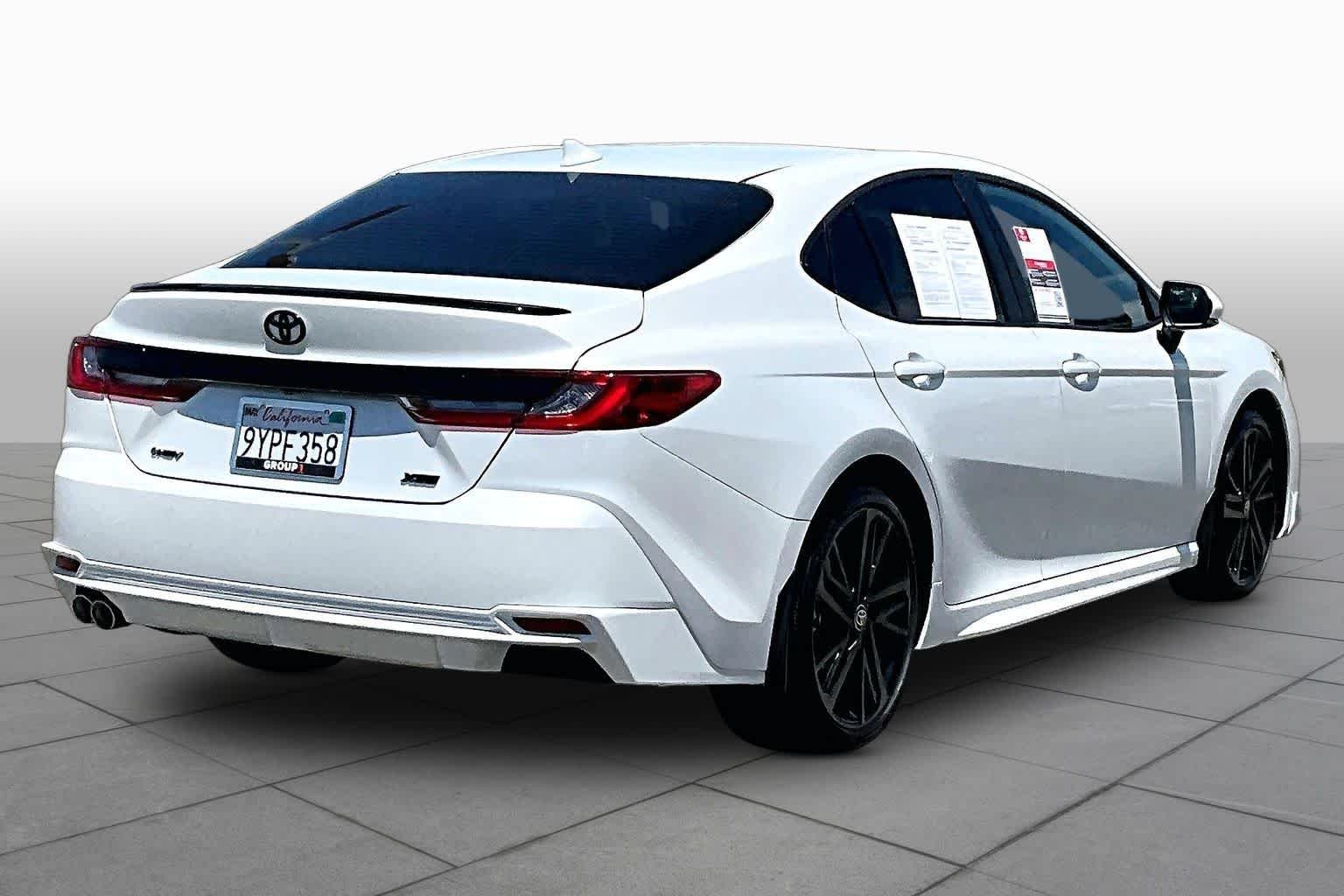 Used 2026 Wind Chill Pearl Toyota XSE image 12