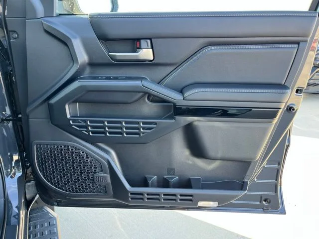 2025 Toyota 4Runner Limited - Photo 23