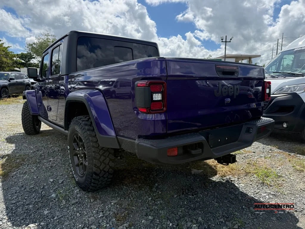 New 2026 Reign Jeep  image 2
