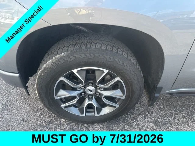 Used 2024 Gray Chevrolet RST image 10