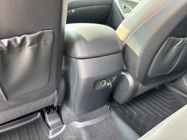 Used 2014 Black Hyundai 2.0T image 31