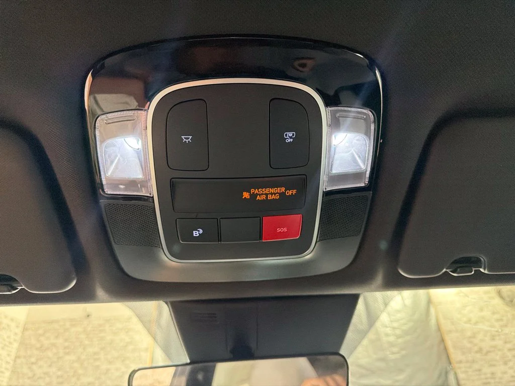 New 2027 Phantom Black Hyundai SE image 30