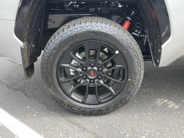 New 2026 Silver Toyota Platinum image 5