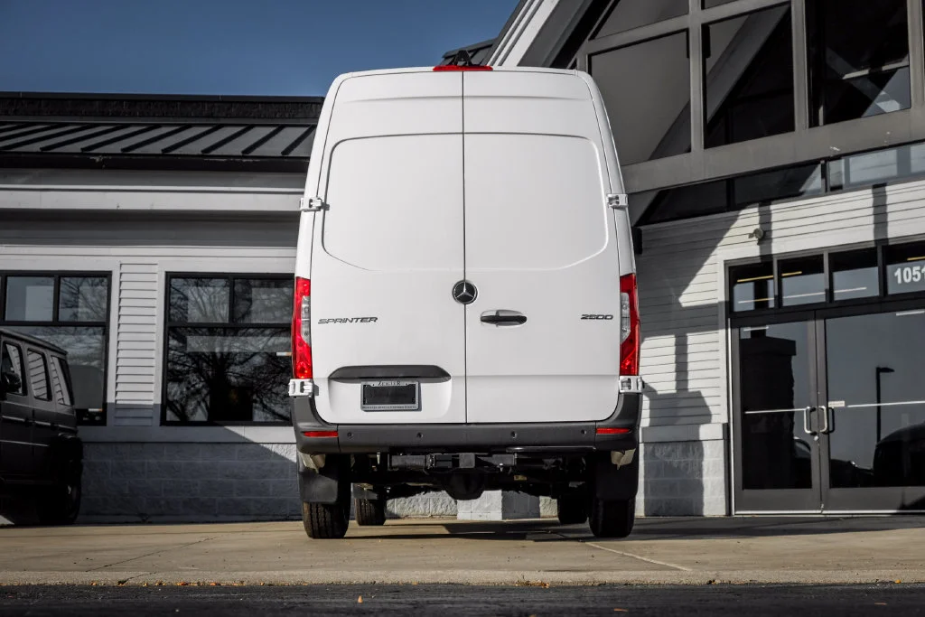 New 2026 Arctic+White Mercedes-Benz Cargo 144 WB image 8