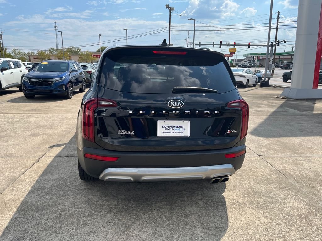 Used 2021 Black Kia S image 4