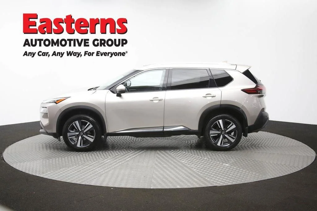 Used 2021 Gold Nissan SL image 64