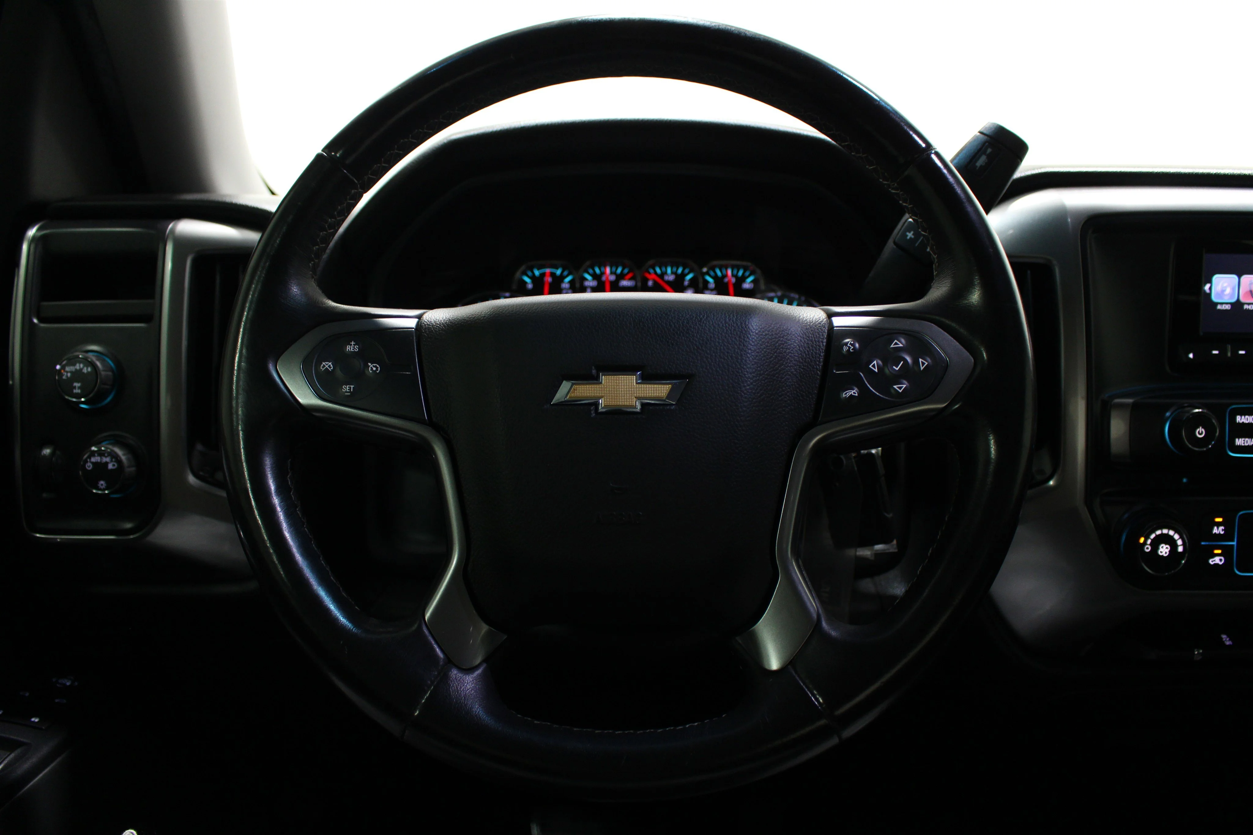 2015 Chevrolet Silverado 1500 LT - Photo 9