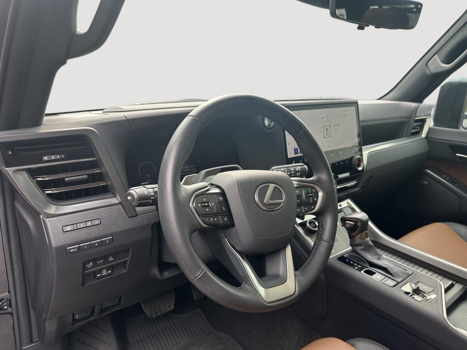 Used 2025 Nightfall Mica Lexus GX 550 Luxury+ image 11