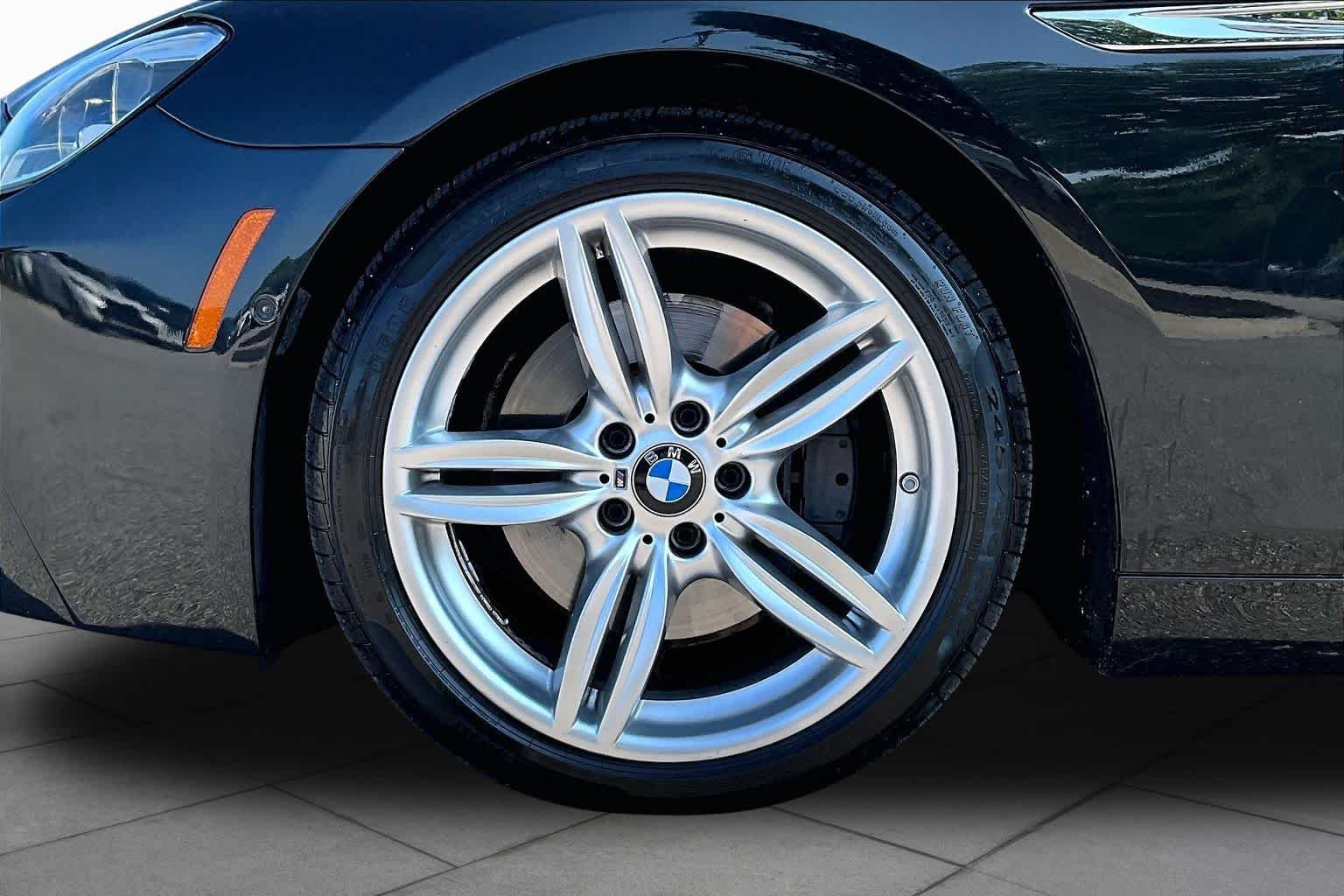 Used 2016 Black Sapphire Metallic BMW 640i xDrive image 10