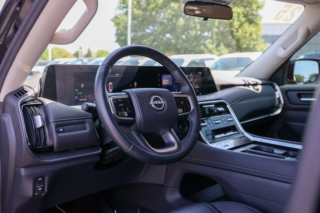 2025 Nissan Armada SV - Photo 26