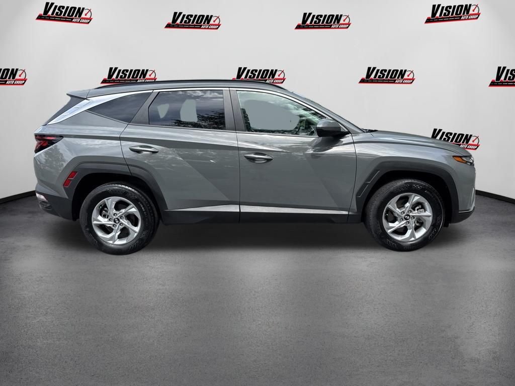 Used 2024 Gray Hyundai SEL image 6