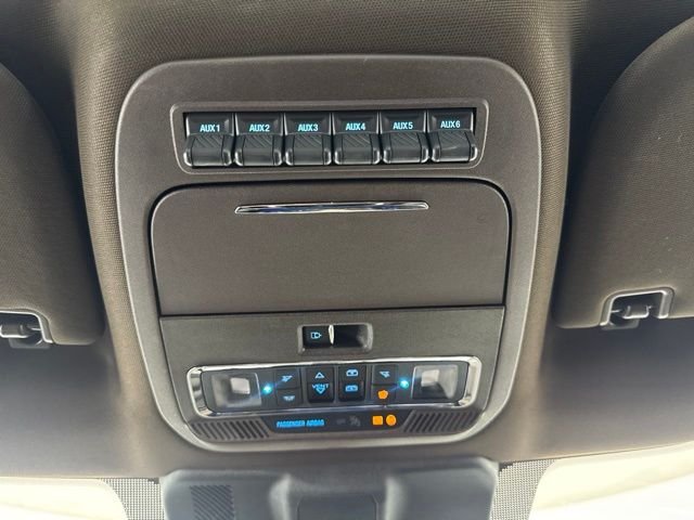 Used 2024 Blue Ford King Ranch image 14