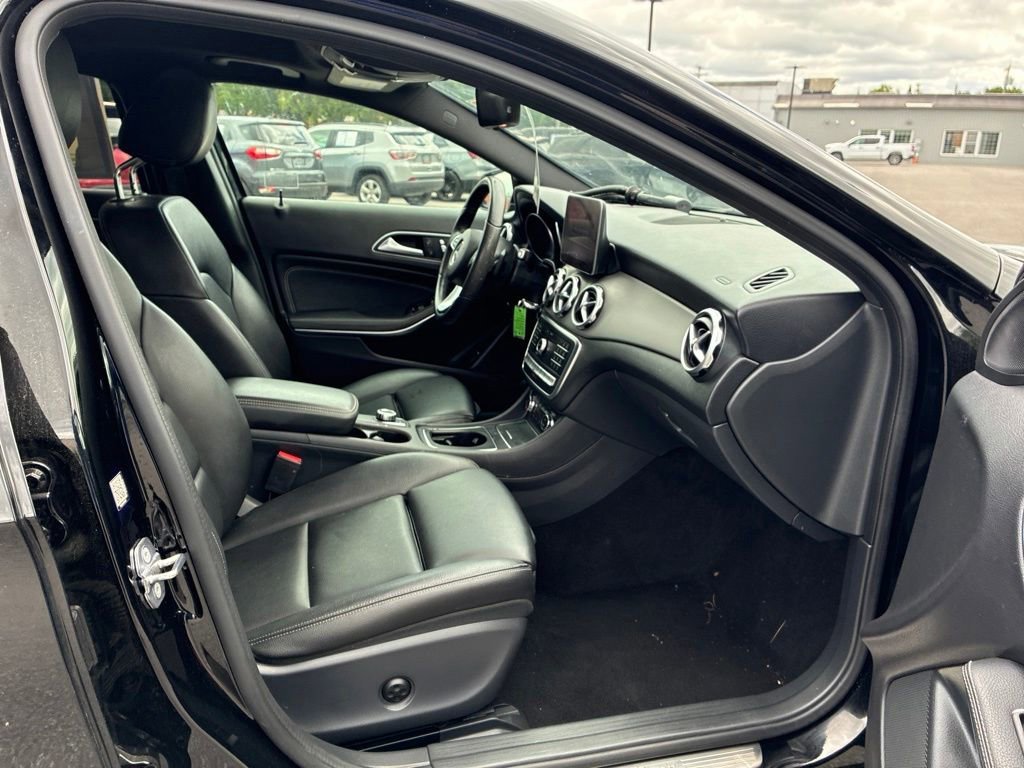 2019 Mercedes-Benz GLA-Class GLA250 - Photo 36