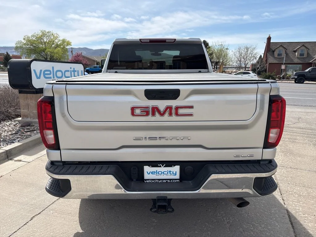 Used 2023 Silver GMC SLE image 4