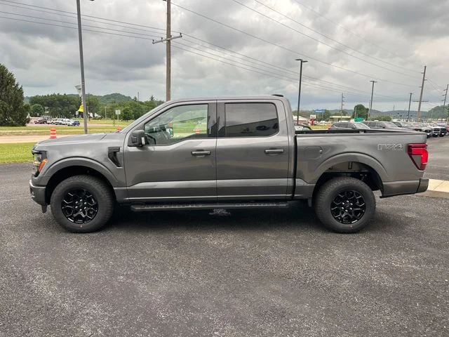 New 2026 Carbonized Gray Metallic Ford XLT image 2