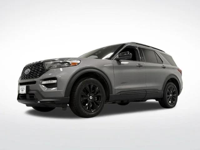 Used 2023 Gray Ford ST-Line image 5