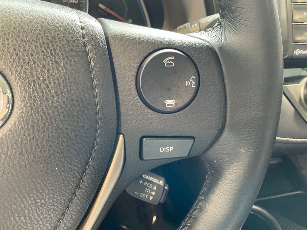 Used 2015 Brown Toyota Limited image 12