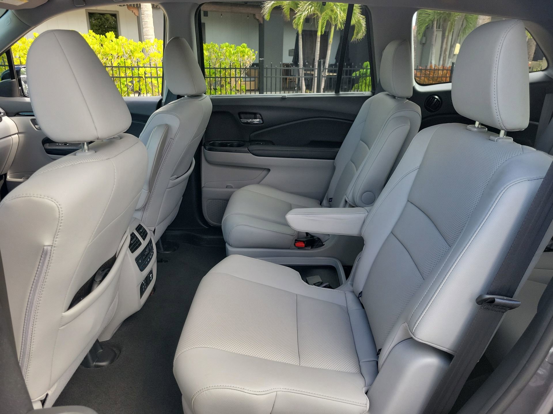 Used 2019 Gray Honda Elite image 18