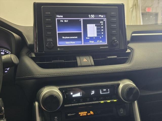 Certified Used 2020 MAGNETIC GRAY MET. Toyota  image 26