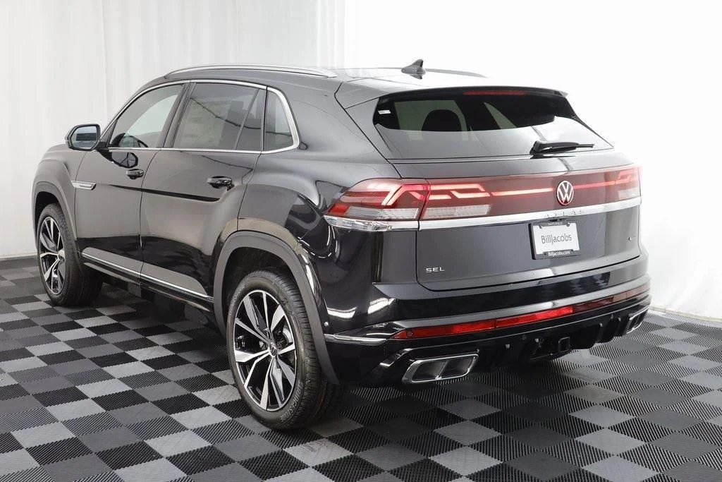 2026 Volkswagen Atlas Cross Sport SEL Premium R-LINE - Photo 17