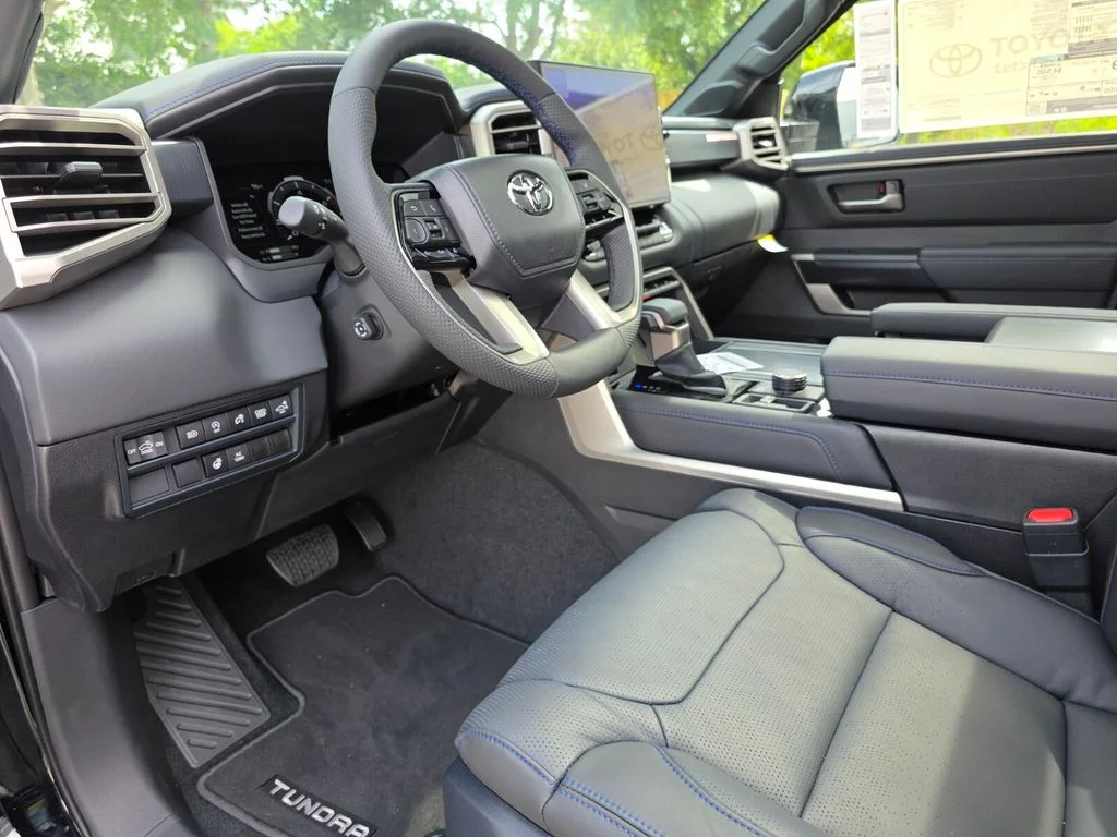 New 2026 Midnight Black Metallic Toyota  Platinum image 25