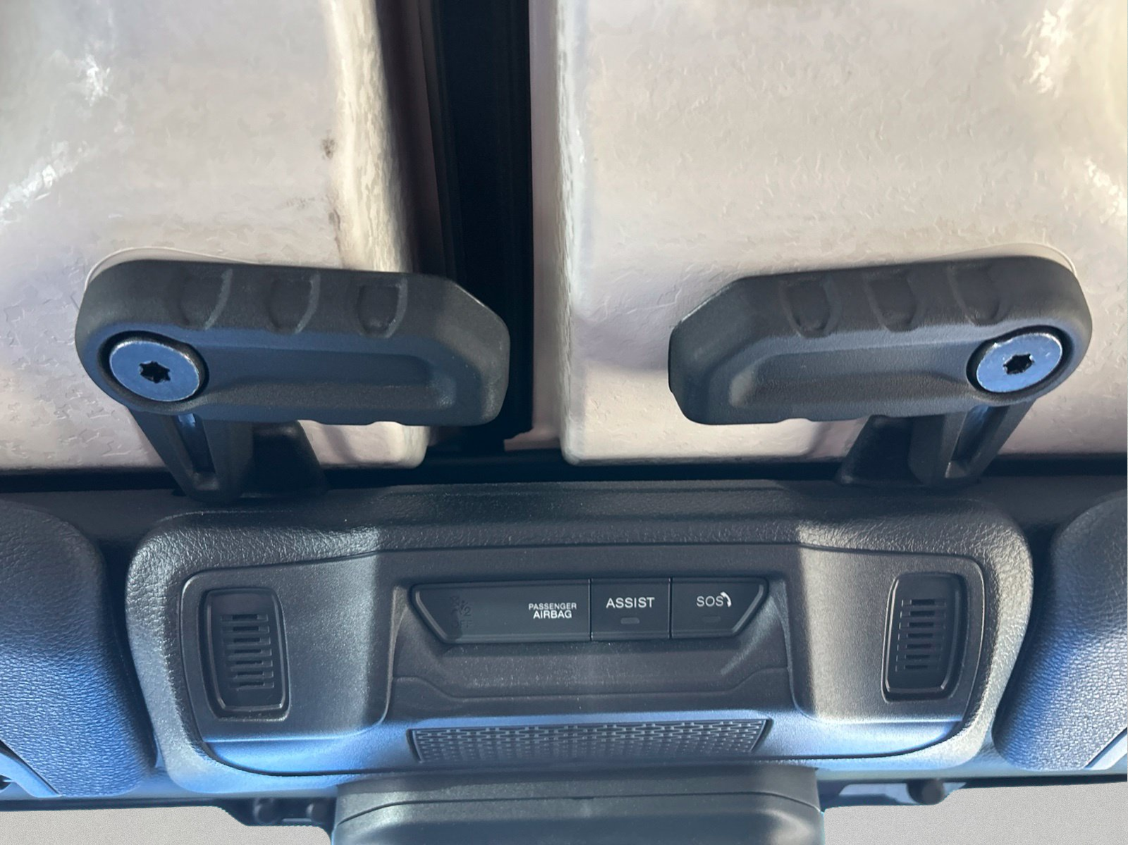Used 2024 Blue Jeep Sahara image 32