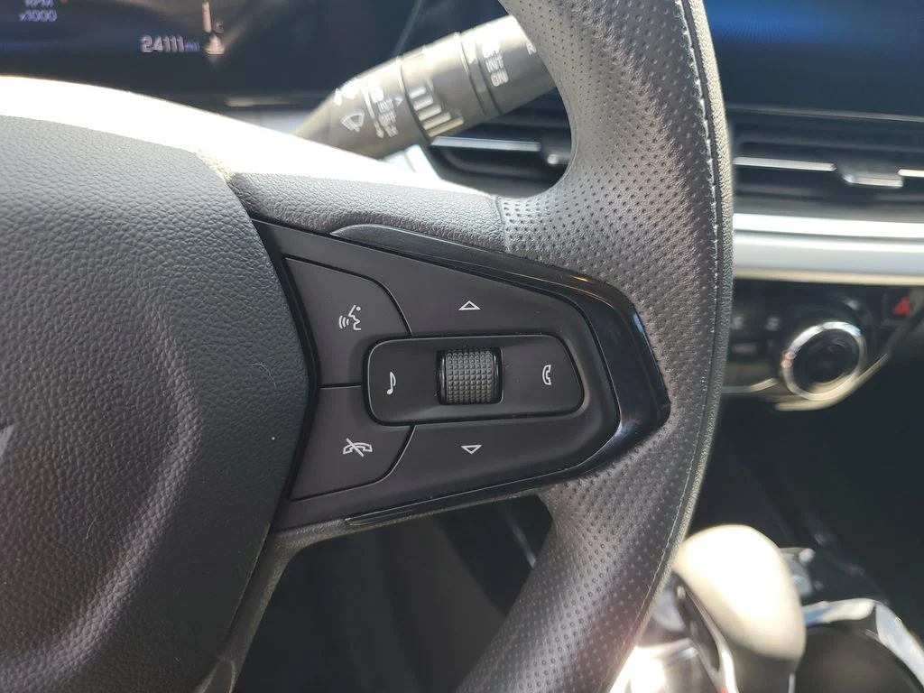 Used 2025 Gray Chevrolet LT image 16
