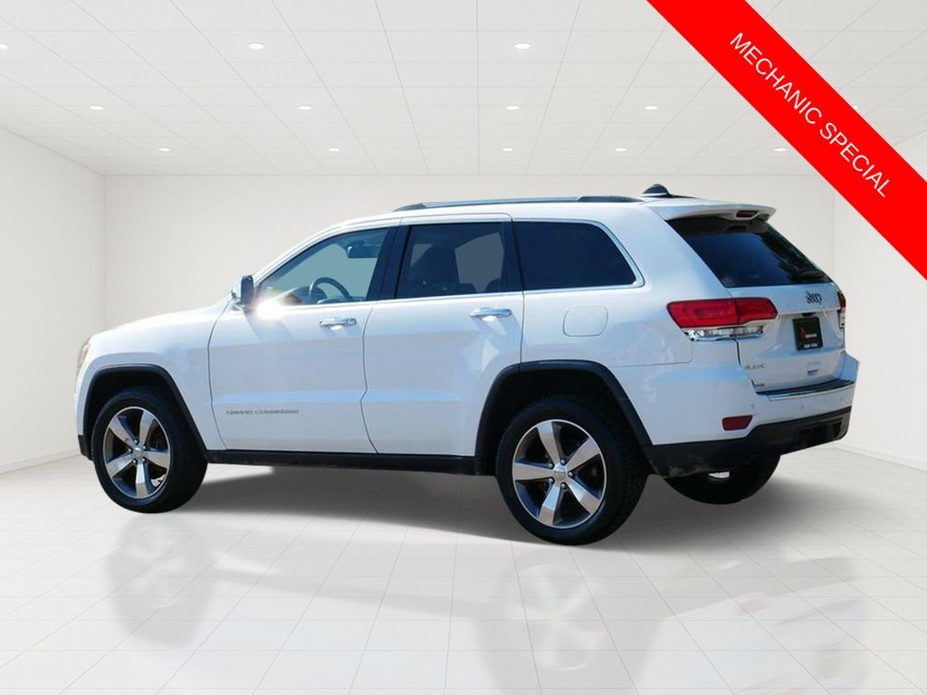 Used 2015 White Jeep Limited image 4