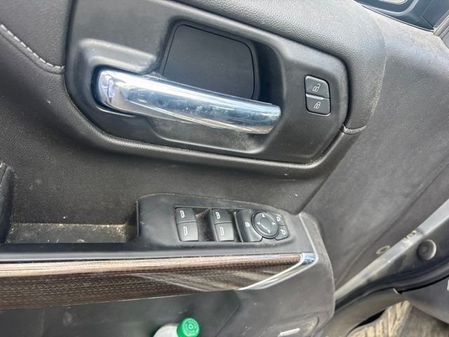 Used 2022 Gray Chevrolet RST image 5