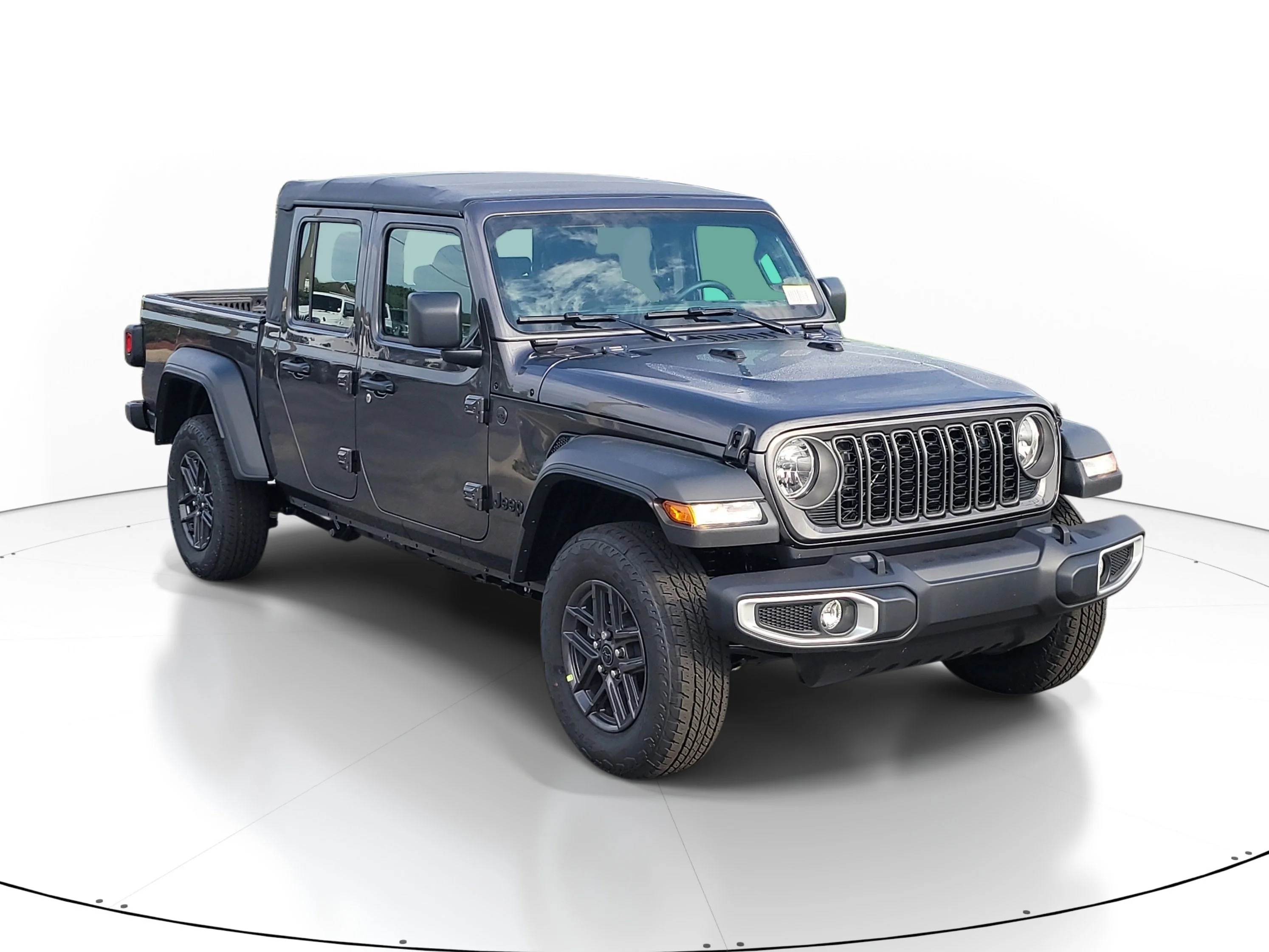 New 2026 Granite Crystal Metallic Clearcoat Jeep Sport image 2