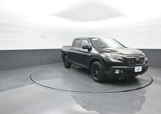 Certified Used 2018 Crystal Black Honda Black Edition image 2