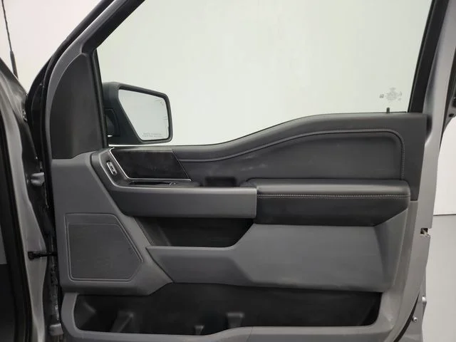 Used 2022 Silver Ford XLT image 36